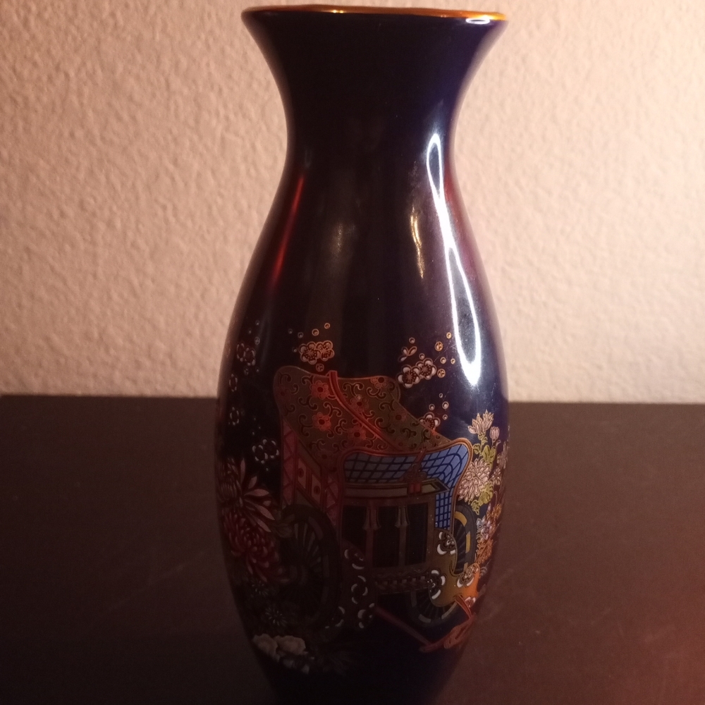 VTG Japanese Cobalt Blue Carriage Gilded 9" Vase